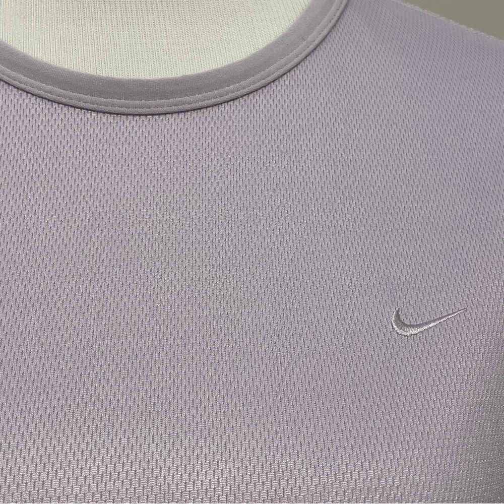 Nike Dri-Fit Lavender Long Sleeve Women's Athletic Top Size L